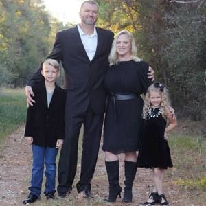 Meet your Posher, Chloe